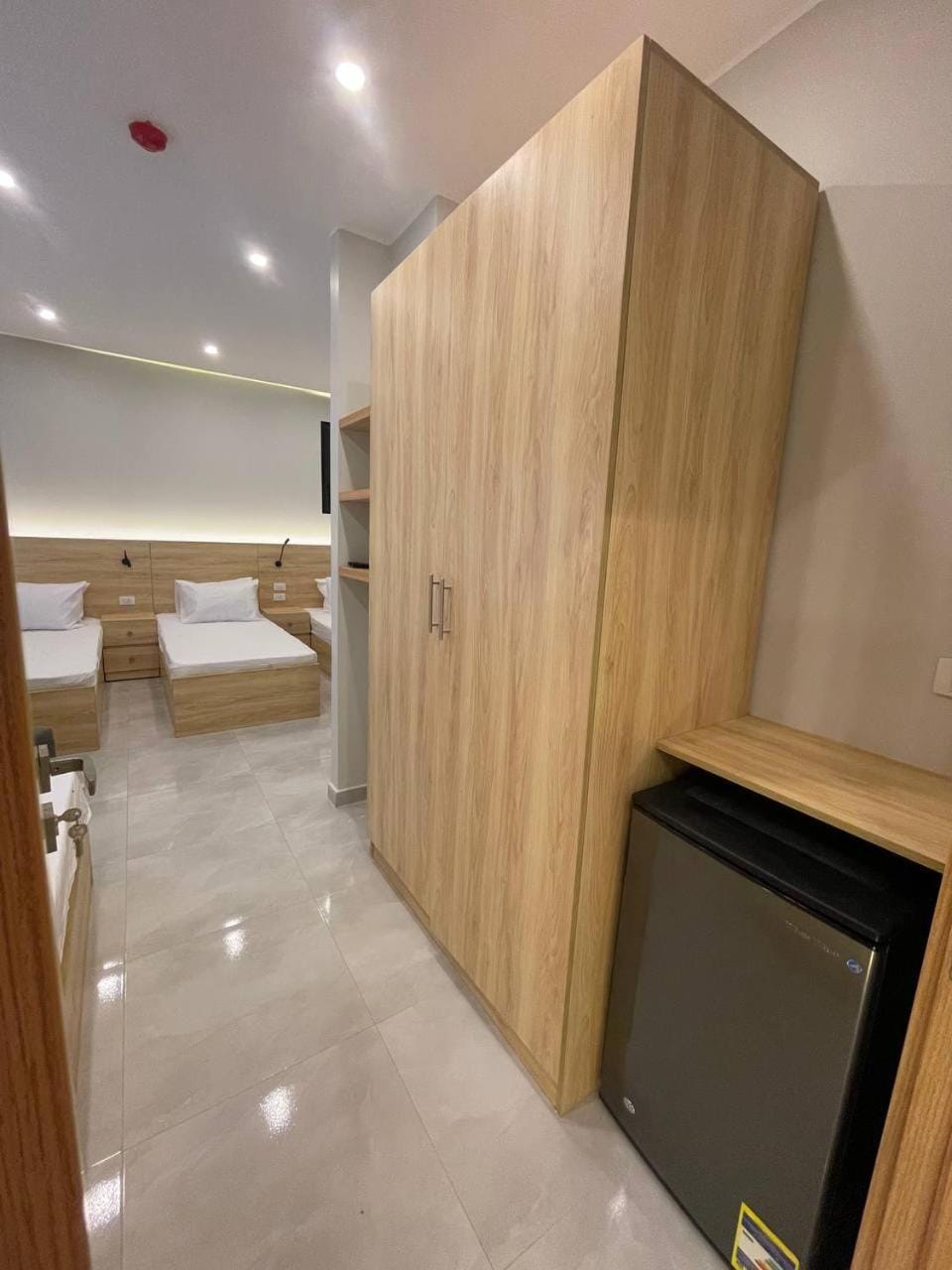 Bed, Living room, Photo of the whole room, Seating area, Bedroom, wardrobe