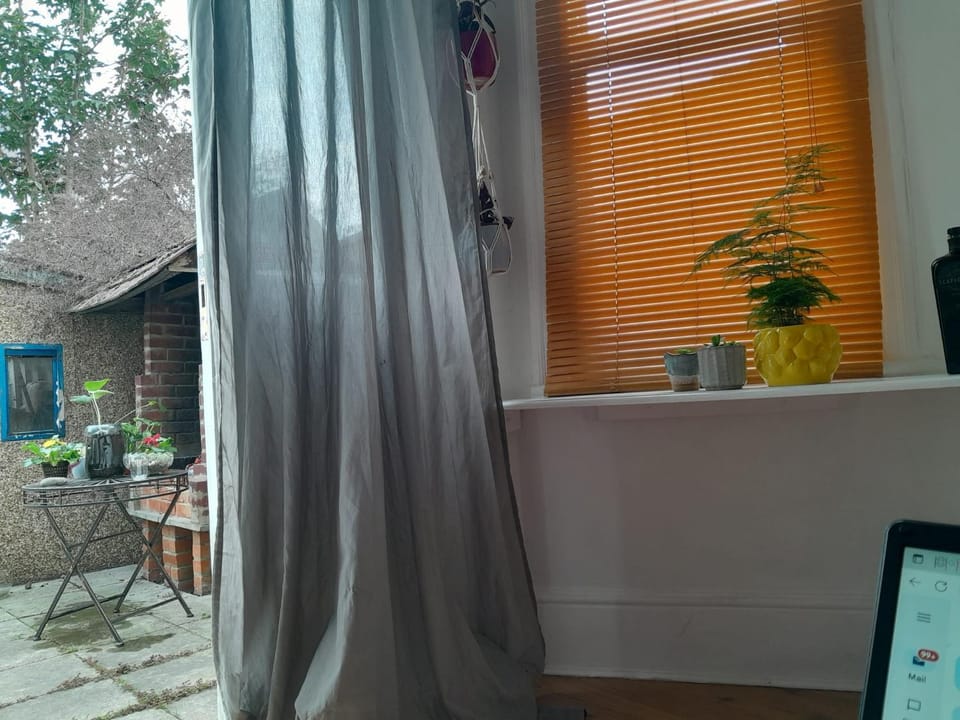 Cozy Private Studio London ,25 mins King's Cross ,Private Entry Studio Apartment in London