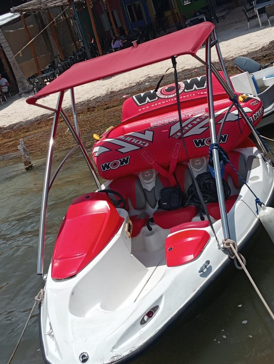 Formula Cancún Tours Docked boat in Cancun