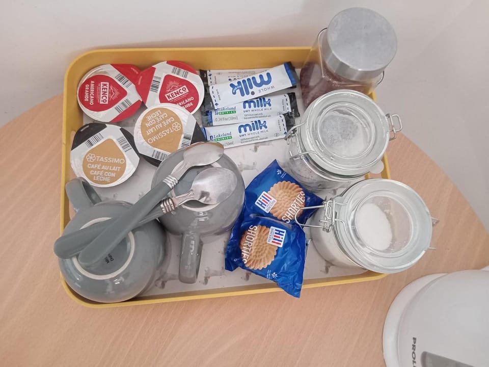 Coffee/tea facilities