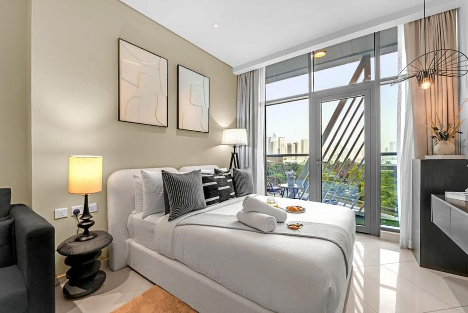 Bed, Balcony/Terrace, Bedroom