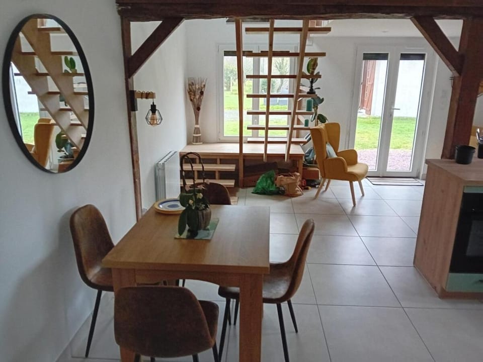 maison cosy et lumineuse House in Normandy