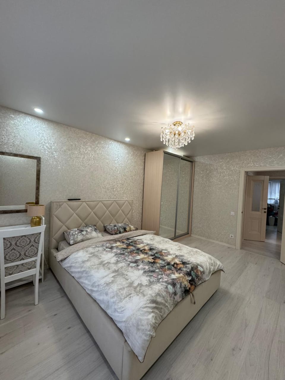 Apartment on Borysa Hmyry 14B Лівий Берег Apartment in Kiev City - Kyiv