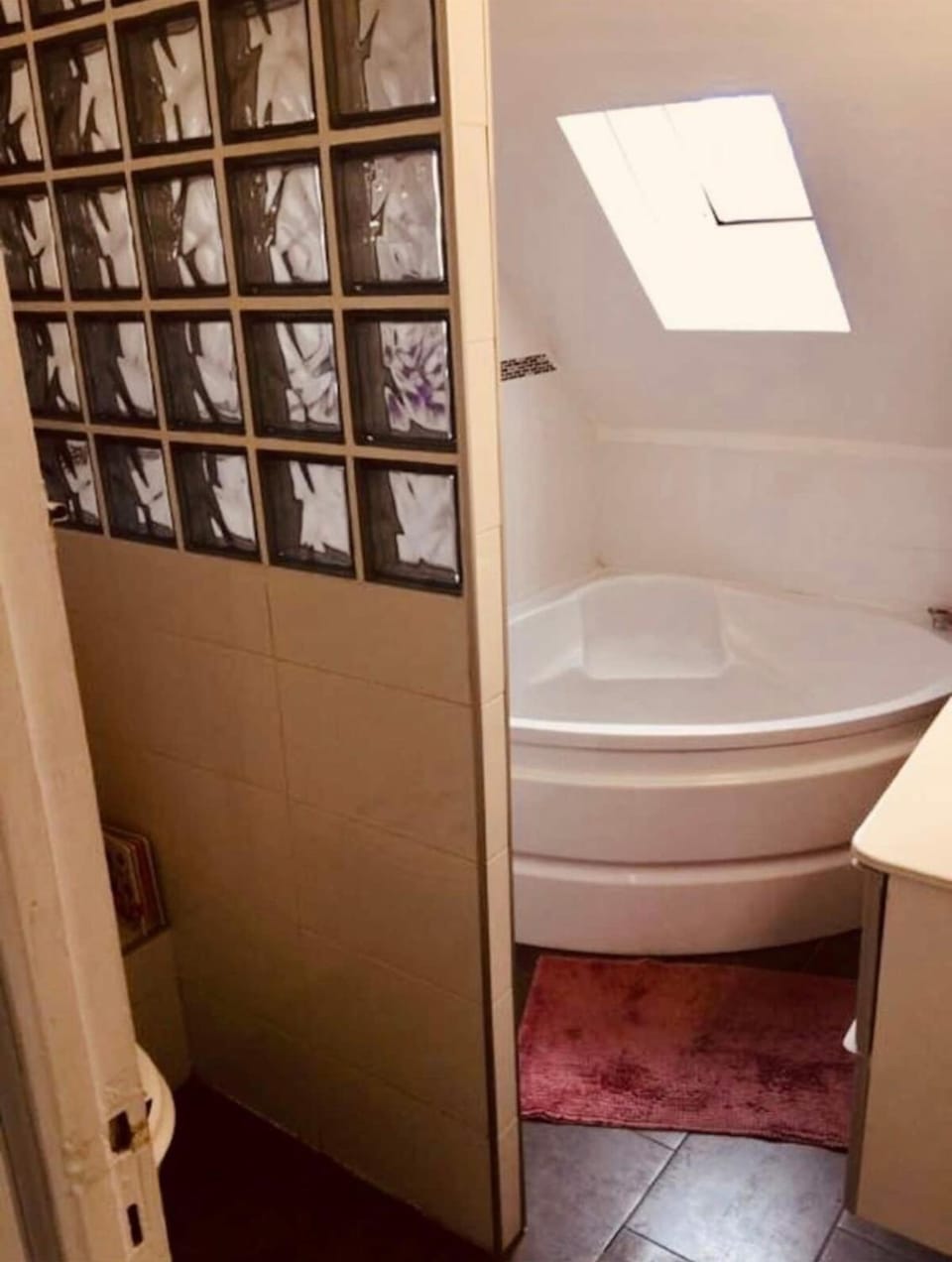 Bathroom, Bath