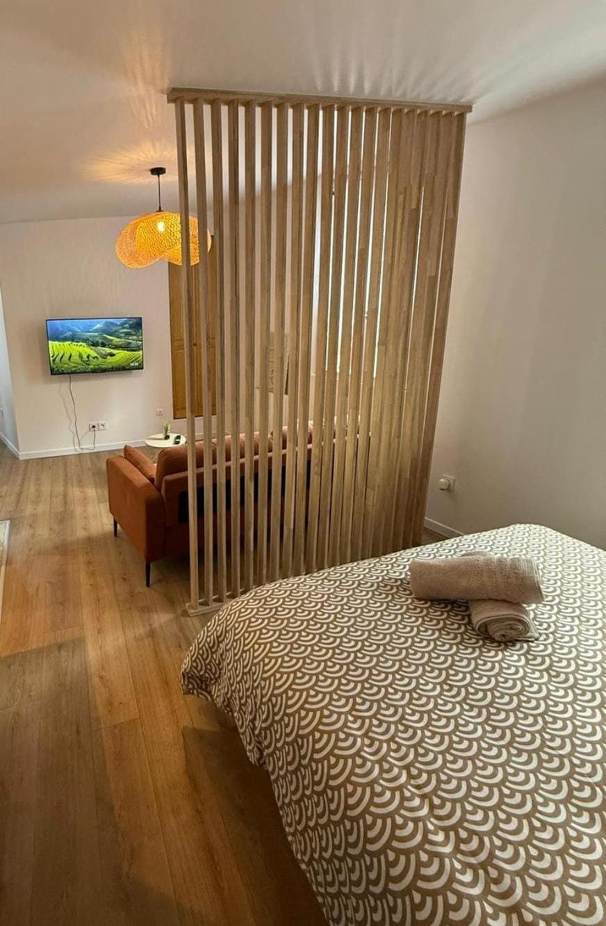 Cocon Écorce & Mandarine Apartment in Bourgogne-Franche-Comté