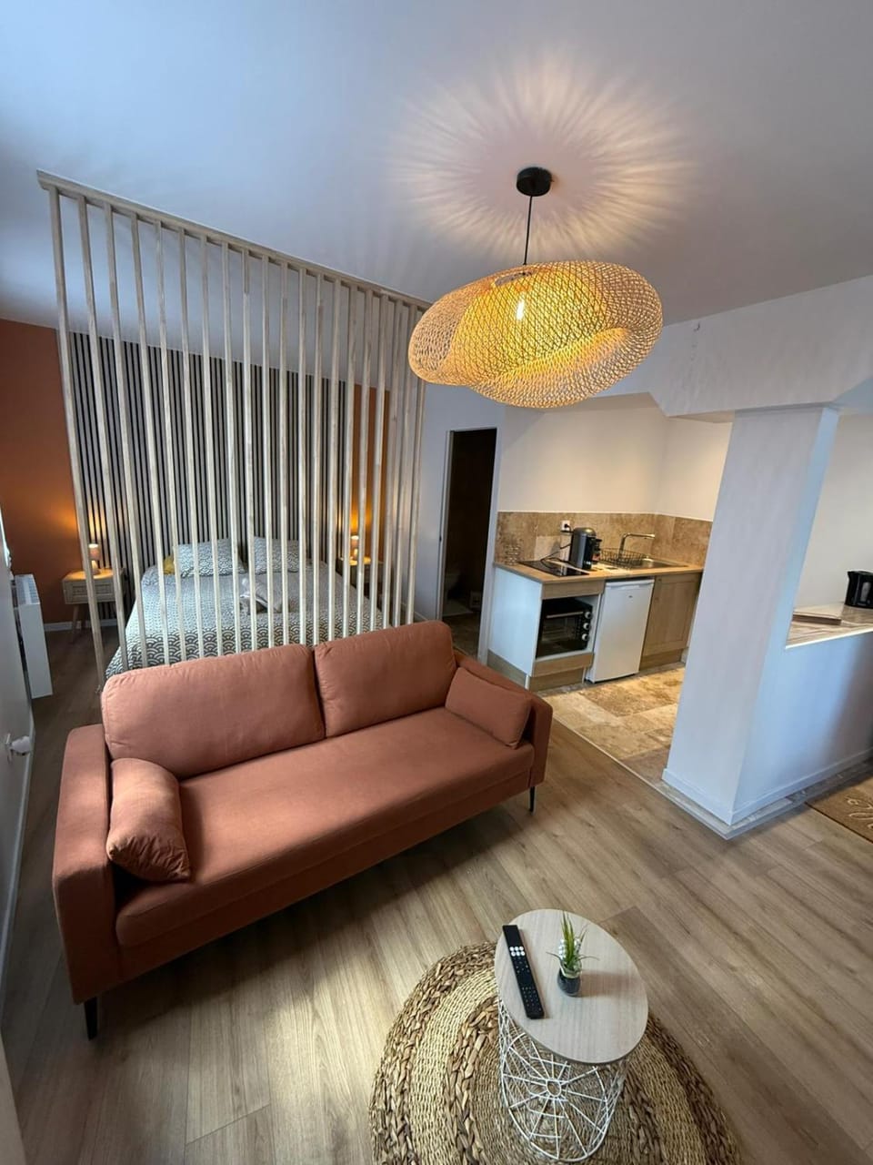 Cocon Écorce & Mandarine Apartment in Bourgogne-Franche-Comté