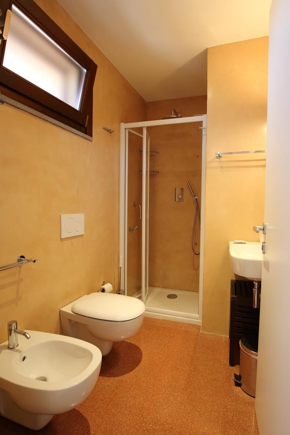 Shower, Toilet, Bathroom, Bath