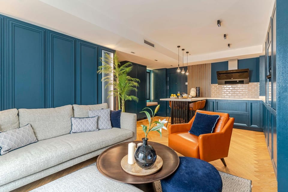 Kitchen or kitchenette, Living room, Dining area