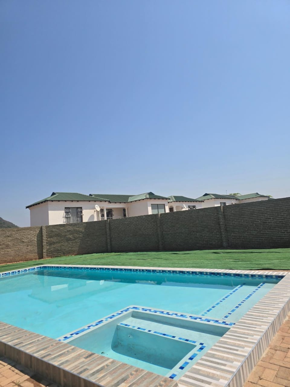 Limpopo LidoSystem Lodge Bed and Breakfast in South Africa