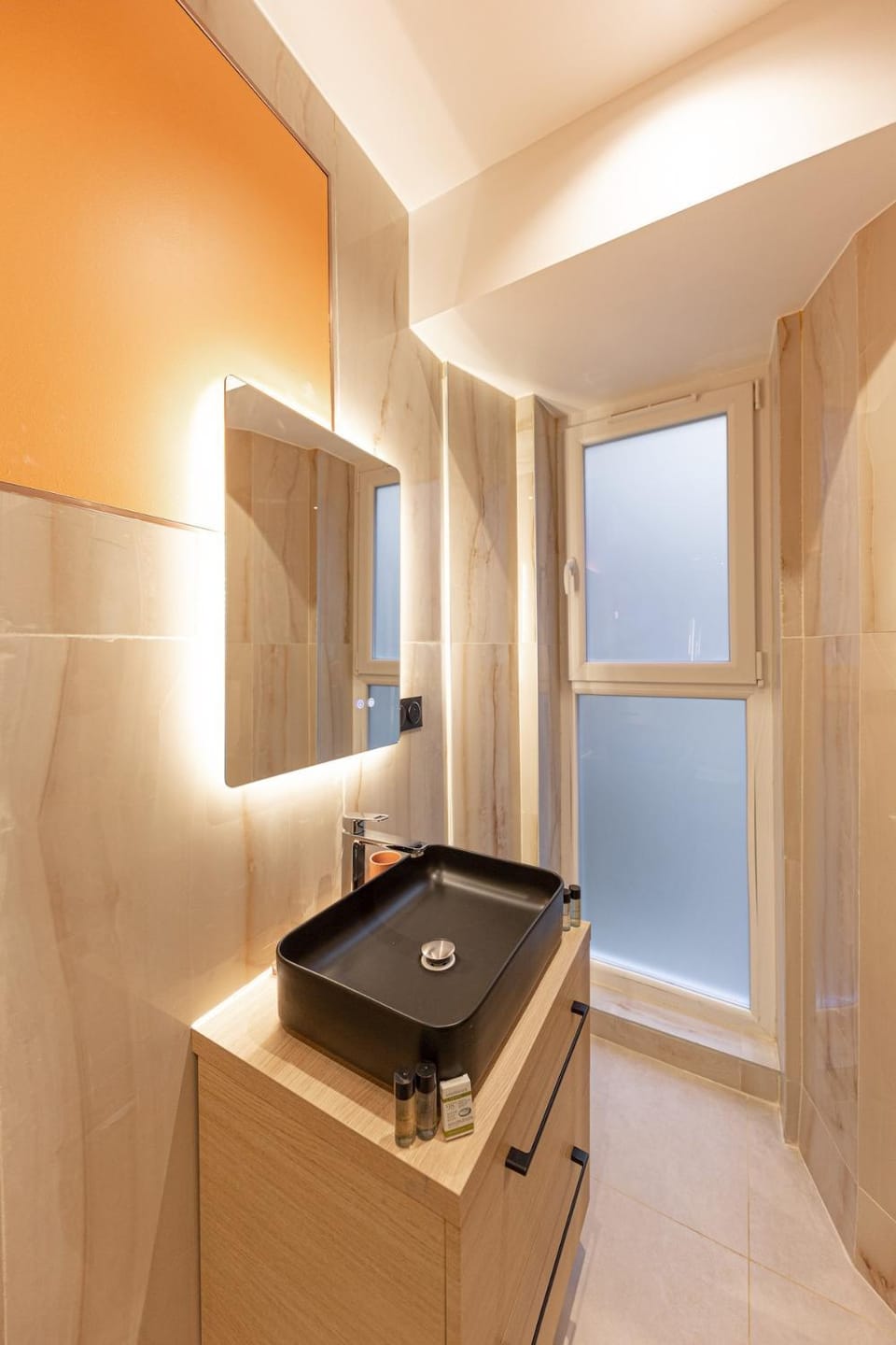 Luxury apartment in St Maurice near Paris Apartment in Charenton-le-Pont