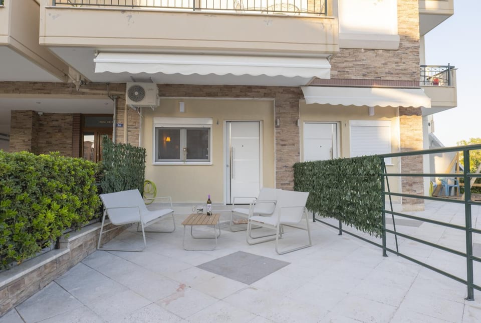Property building, Patio, View (from property/room), Balcony/Terrace, Seating area