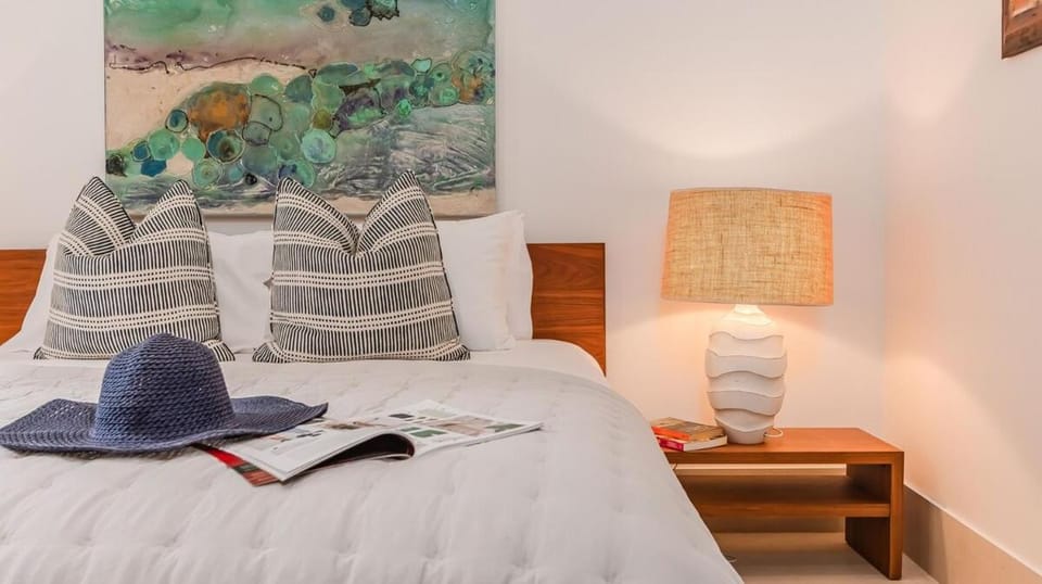 Santi House - Beachfront home with ocean views House in Kingscliff