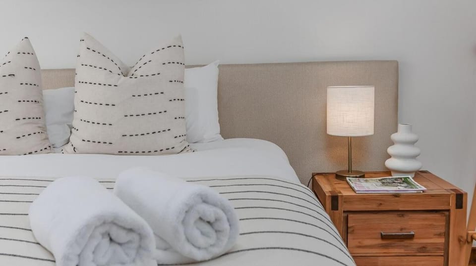 Santi House - Beachfront home with ocean views House in Kingscliff