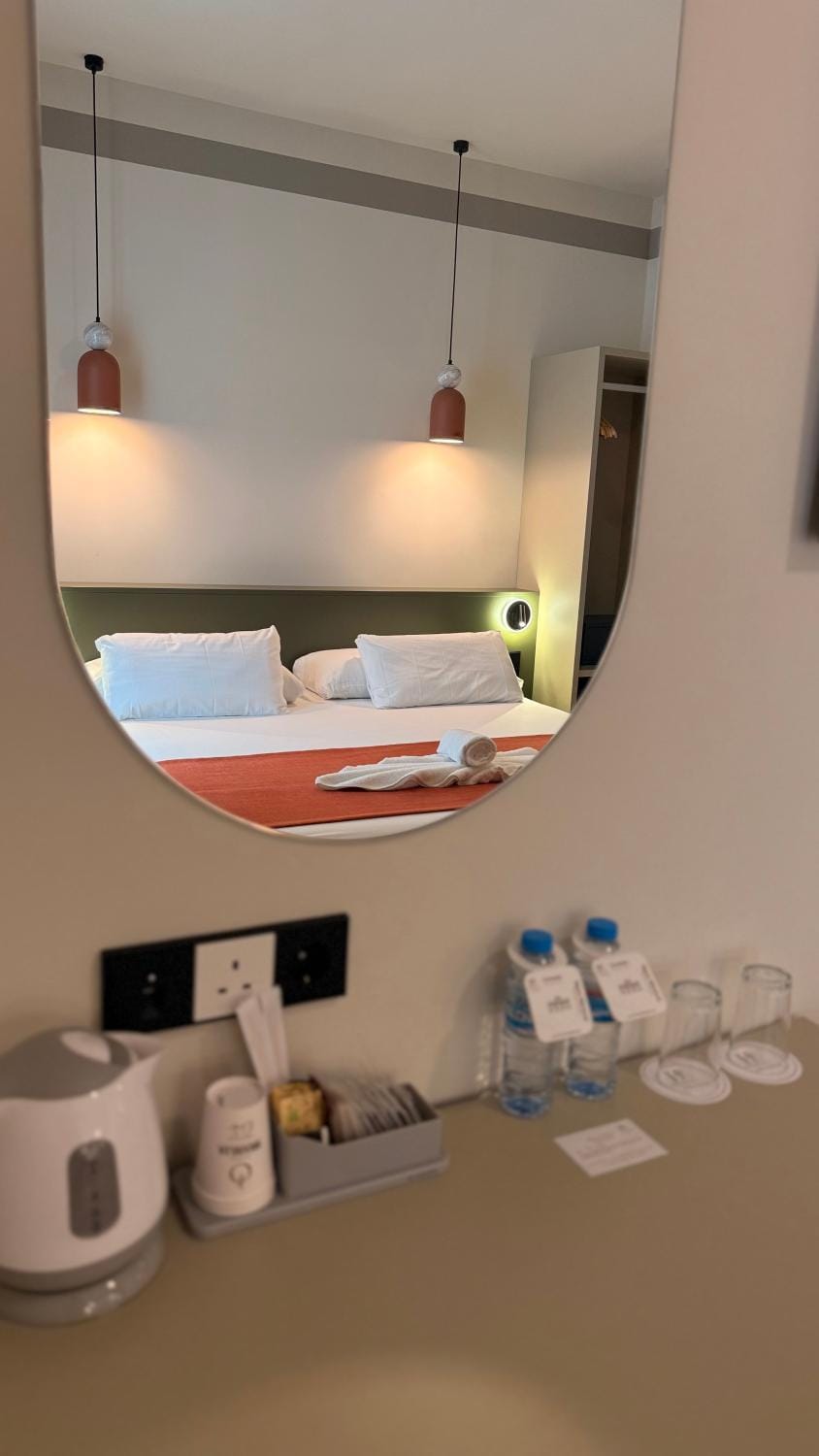 Hostal Sol Square Madrid Bed and Breakfast in Centro