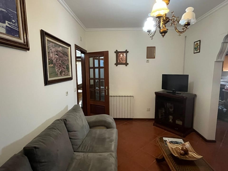 Communal lounge/ TV room, TV and multimedia, Living room, Seating area