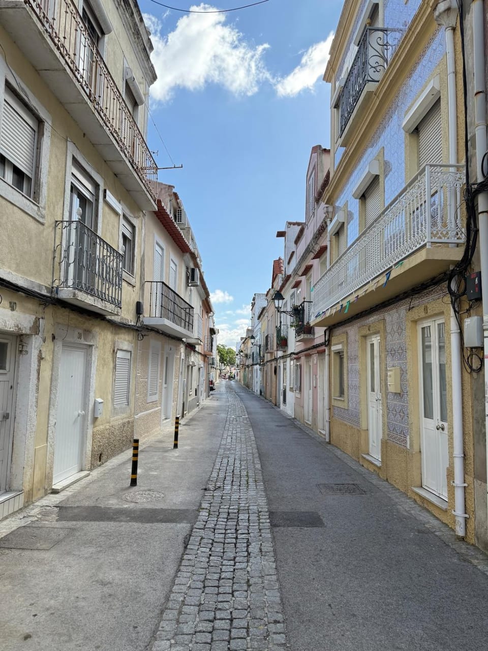 Belart Boutique Apt Bay View Near Lisbon Apartment in Portugal