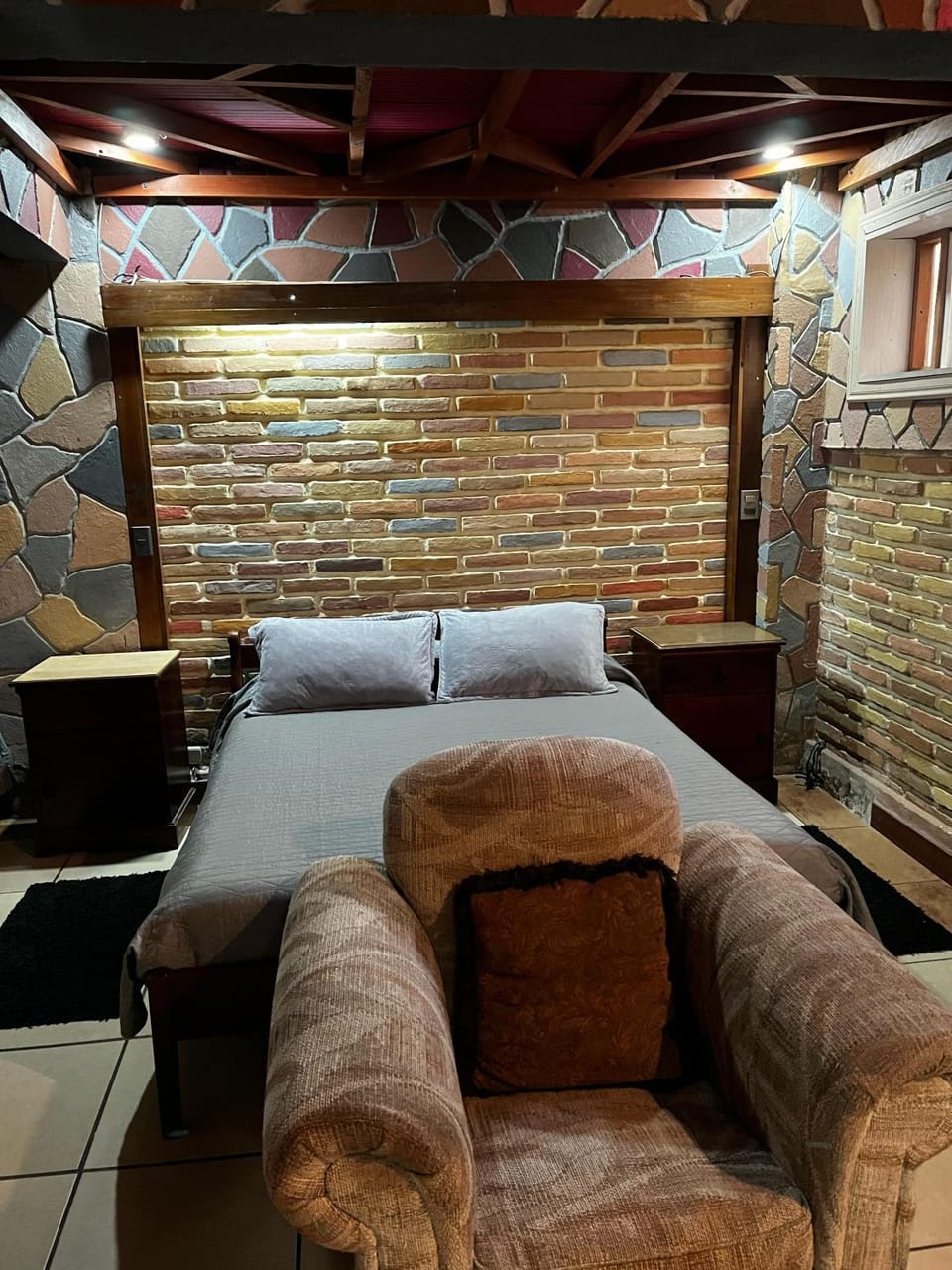 Bed, Living room, Bedroom