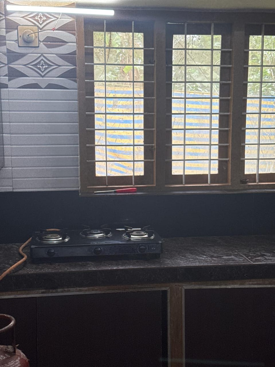 Kitchen or kitchenette, stove