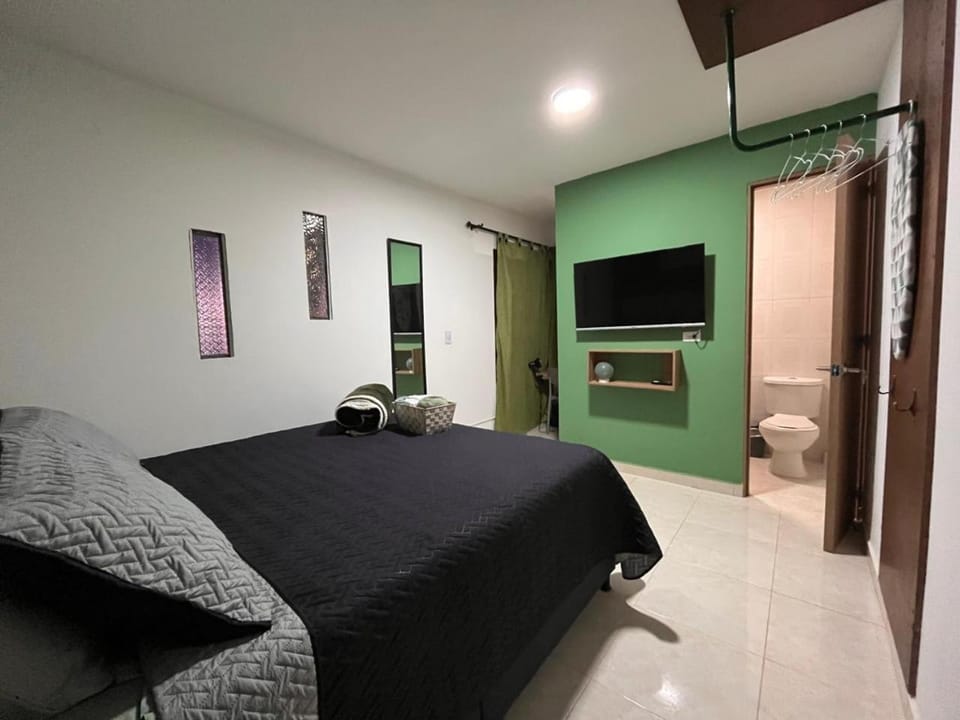 Photo of the whole room, Bedroom