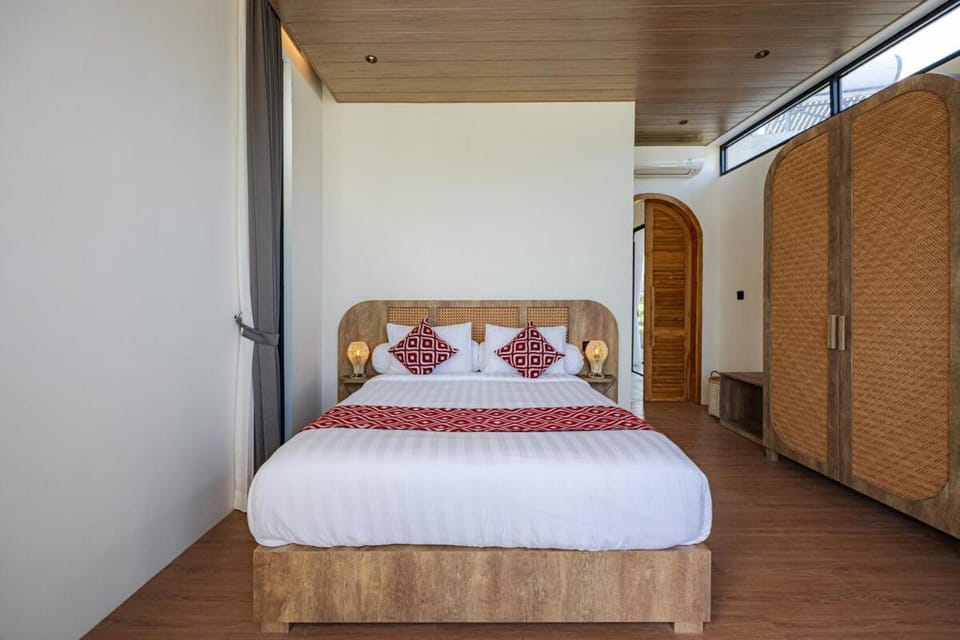 Bed, Photo of the whole room, Bedroom, wardrobe