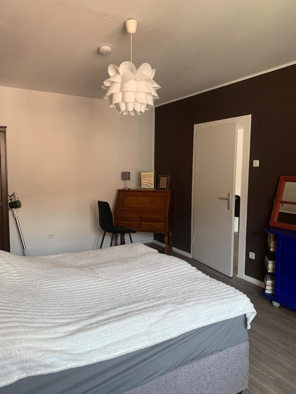 Bed, Photo of the whole room, Bedroom, wardrobe