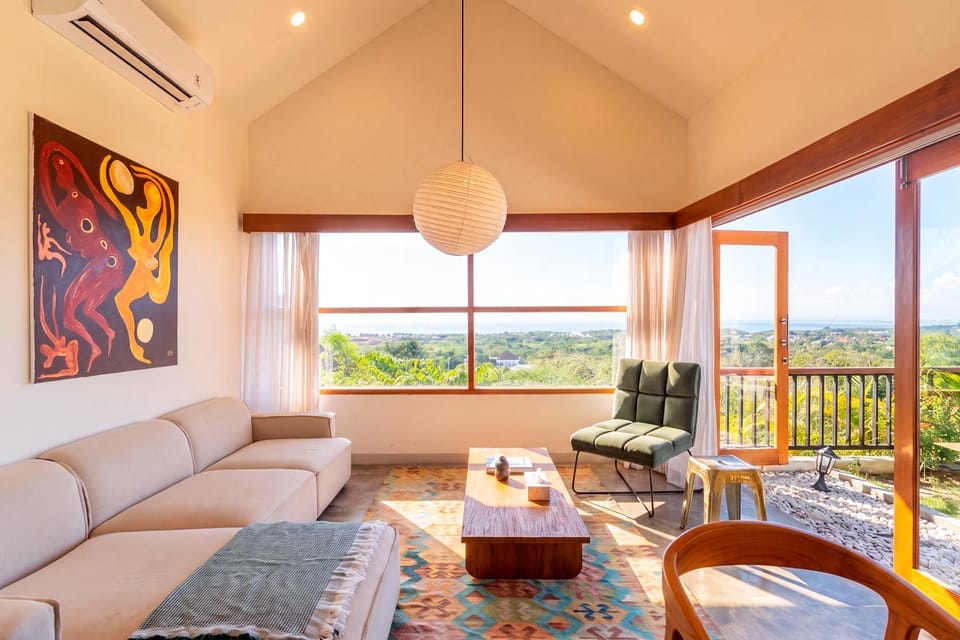 Angin Laut Uluwatu - 2BDR Villa with Ocean View Villa in Bali