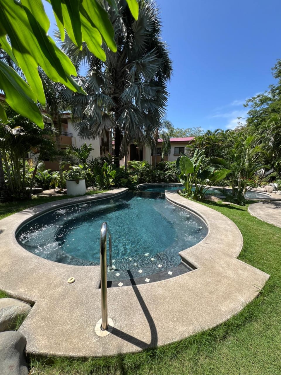 Swimming pool, Swimming pool