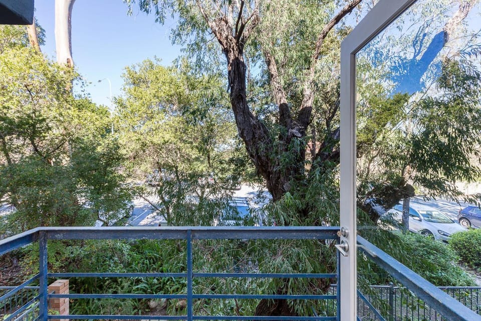 View (from property/room), Balcony/Terrace