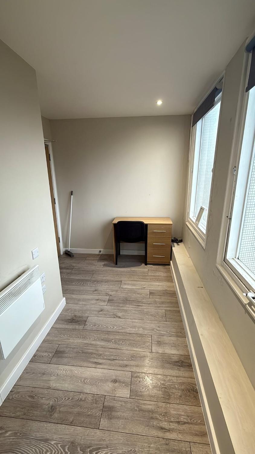 City Views Top Floor - Bradford City Center Apartment in Bradford