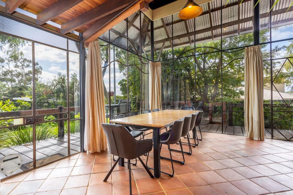 Garden, View (from property/room), Dining area, Garden view