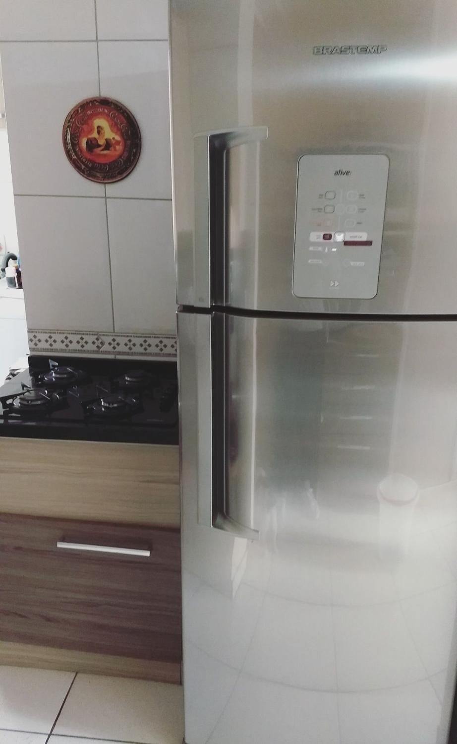 Kitchen or kitchenette, oven, stove