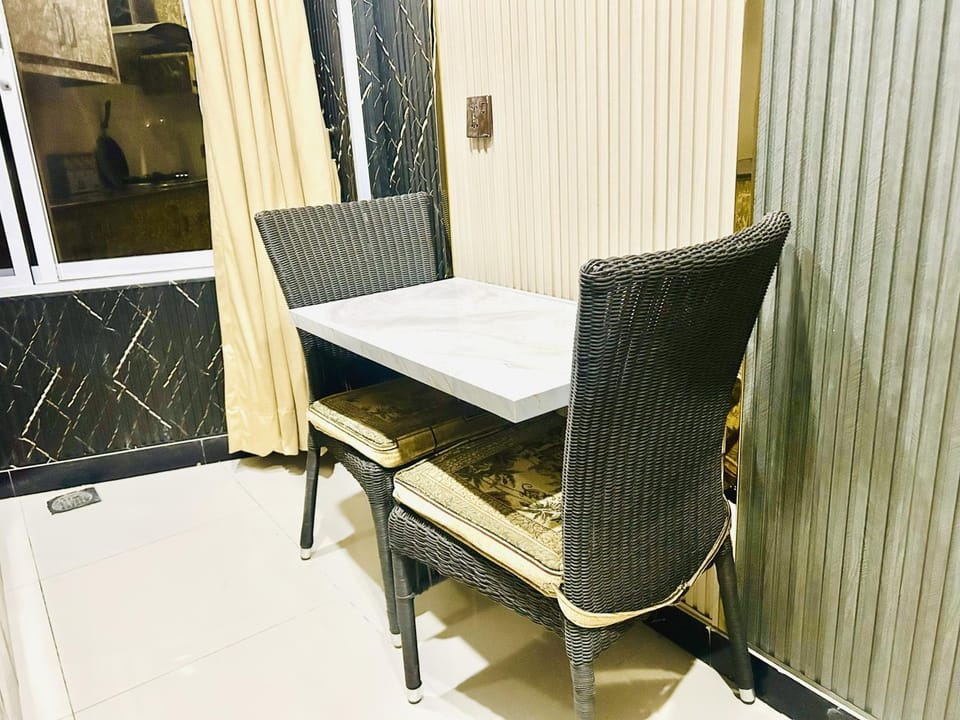 Crown Inn Apartment in Punjab