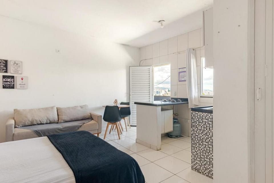 Bed, Kitchen or kitchenette, Living room, Photo of the whole room, Seating area, Dining area, Bedroom