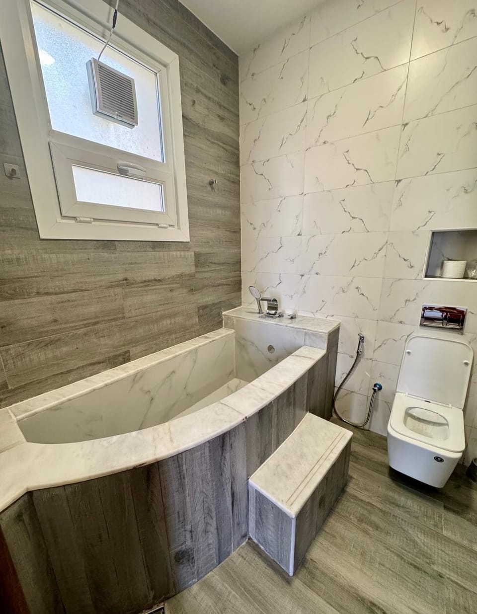 2 bed rooms flat with balcony Apartment in Abu Dhabi