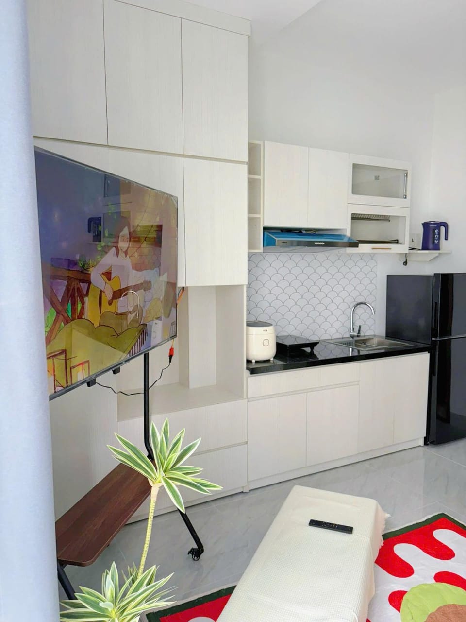 Kitchen or kitchenette