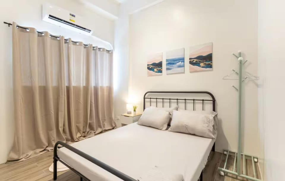 The Homey Horizon 3BR Stay with Pool Access Apartment in Iloilo City