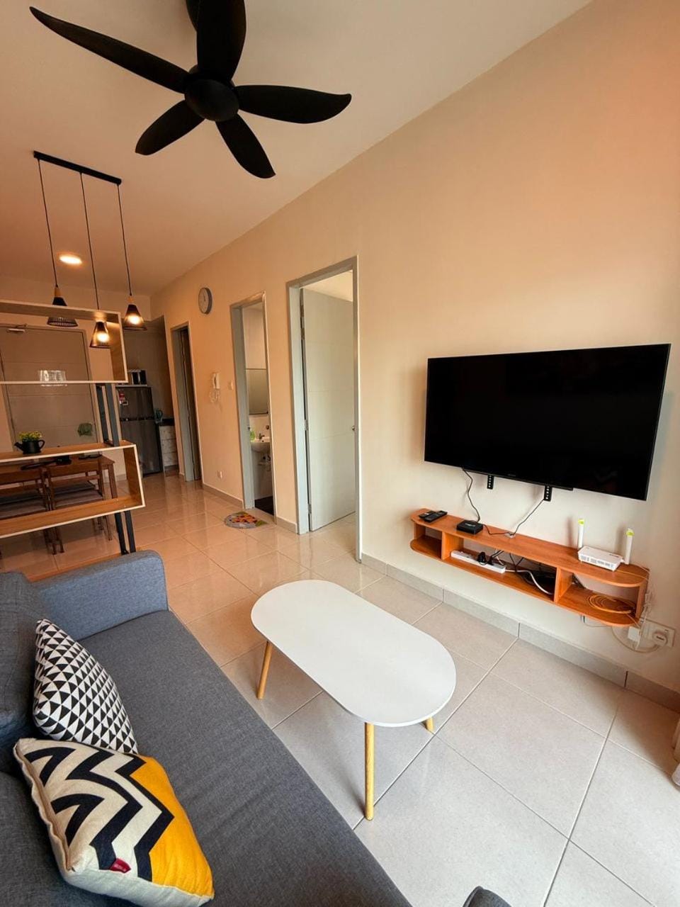 Relax Dreamy Staycation with Parking & Wi-Fi - MSuite at Bandar Manjalara, Near Desa ParkCity, Arkadia & Eateries Apartment in Petaling Jaya