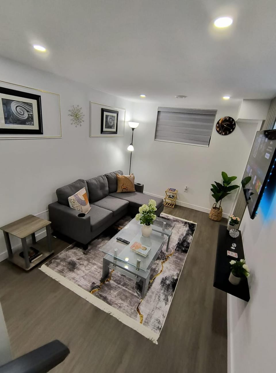 TV and multimedia, Living room, Seating area