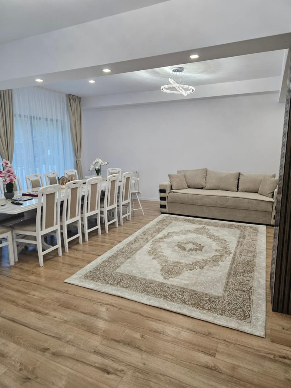 Vila veverita Villa in Romania
