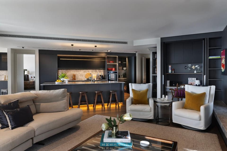 Communal lounge/ TV room, TV and multimedia, Area and facilities, Family, fireplace, kitchen