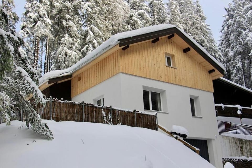 Property building, Winter