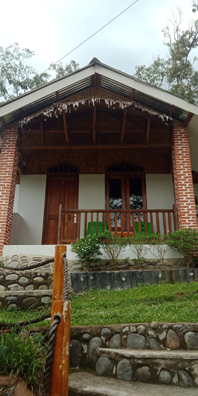 Jungle house and treking Smile Only Treking With Us Vacation rental in Indonesia