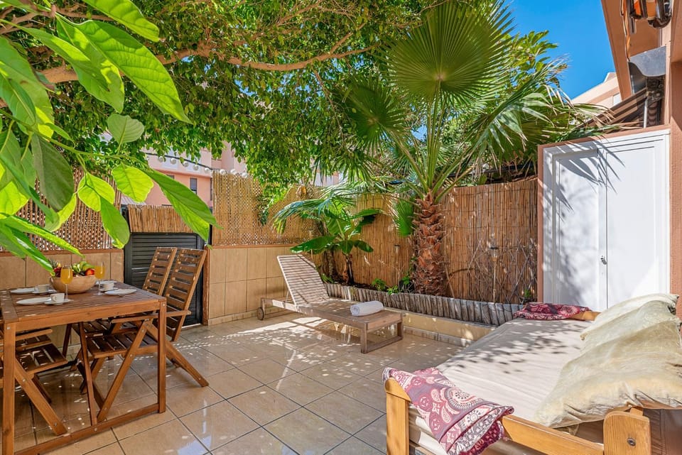 Balcony/Terrace, Dining area, sunbed