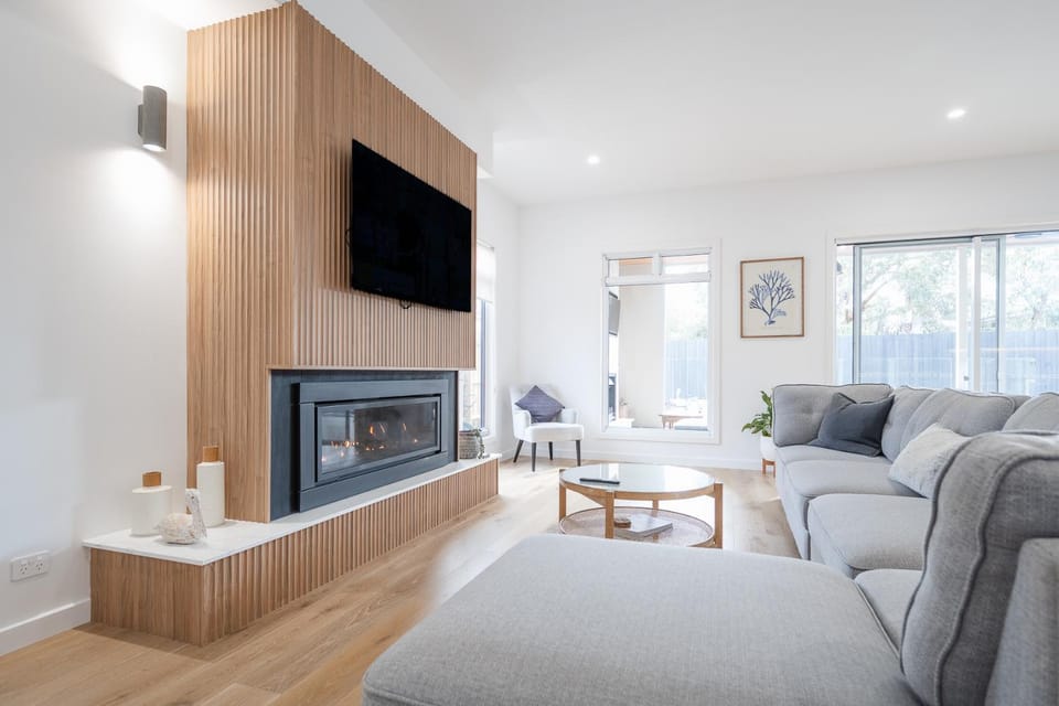 The Pool House on Cook House in Inverloch