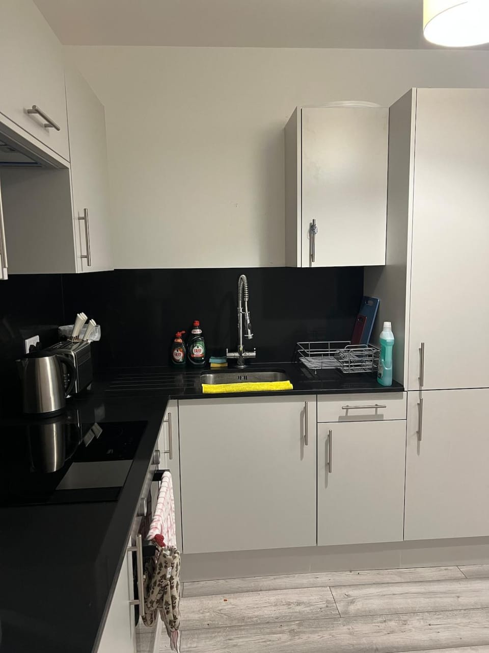 Lovely Double Room Bed and Breakfast in London Borough of Hackney