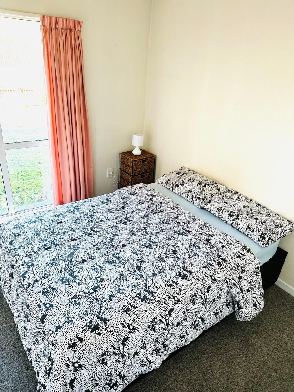 324A Sawyers Arms Road Bed and Breakfast in Christchurch
