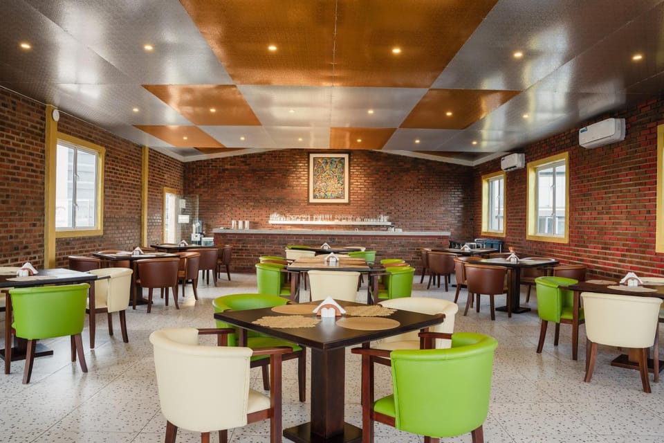 Restaurant/places to eat