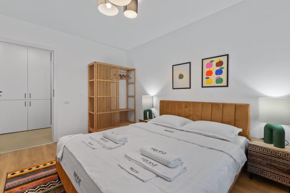 Bed, Photo of the whole room, Bedroom, towels, wardrobe
