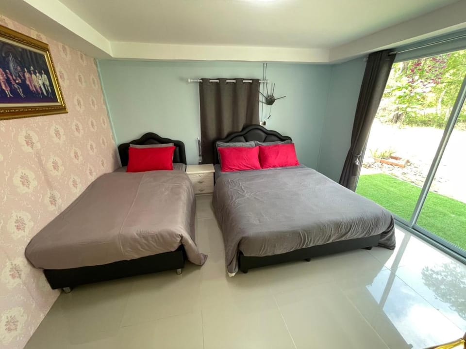 บ้านมาดาม เขาใหญ่ House in Thailand