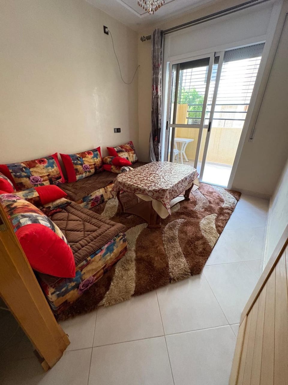 Appartement neuf meublé pour location vacances, situé au quartier Dalas, 5 min à pied de la plage Apartment in Morocco